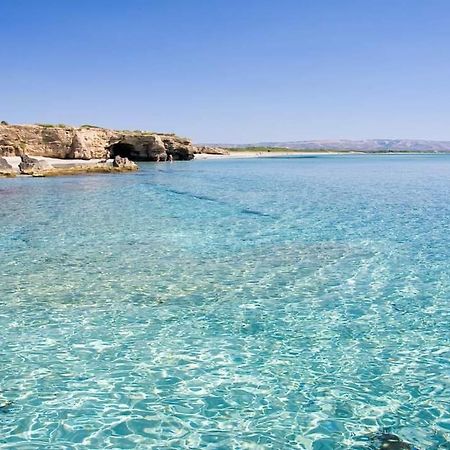 Suite House L'Isola Che Non C'E Fontane Bianche Kültér fotó