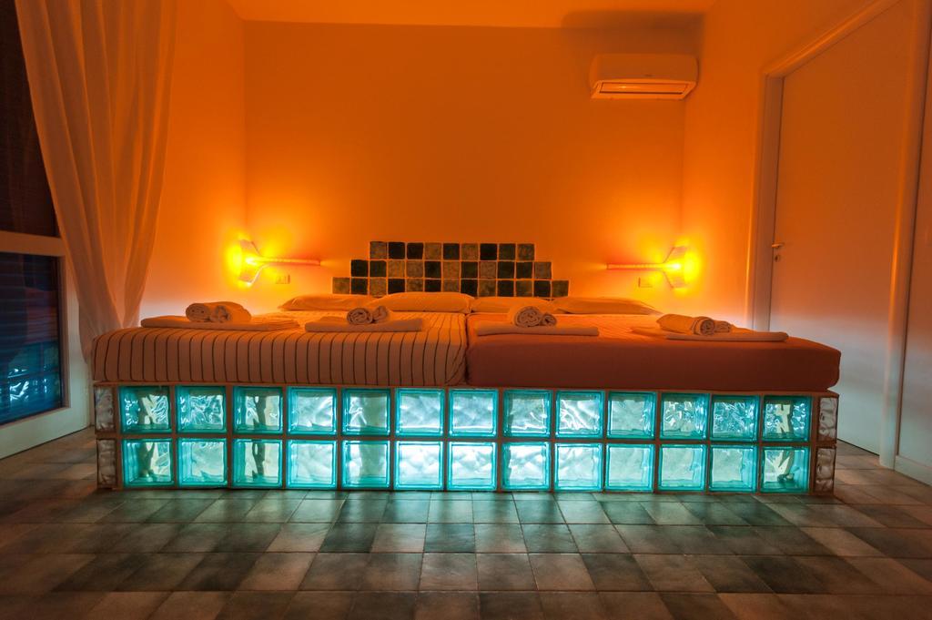 Suite House L'Isola Che Non C'E Fontane Bianche Kültér fotó