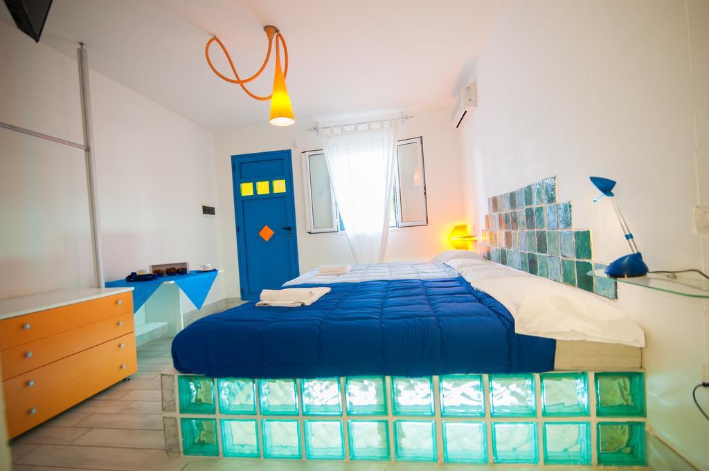 Suite House L'Isola Che Non C'E Fontane Bianche Kültér fotó