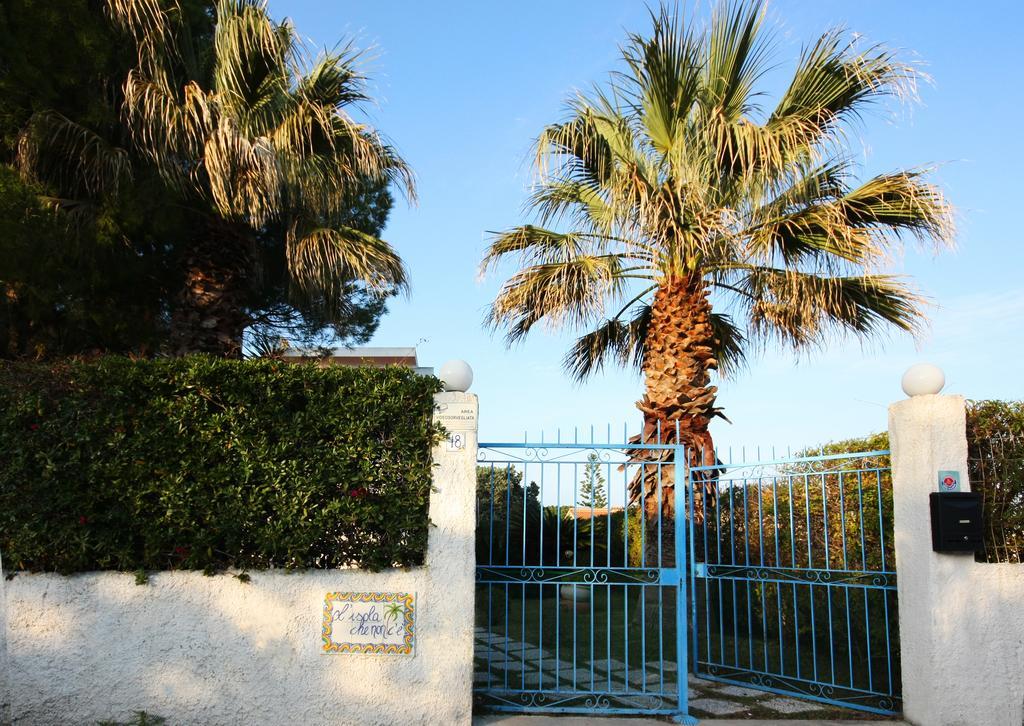 Suite House L'Isola Che Non C'E Fontane Bianche Kültér fotó