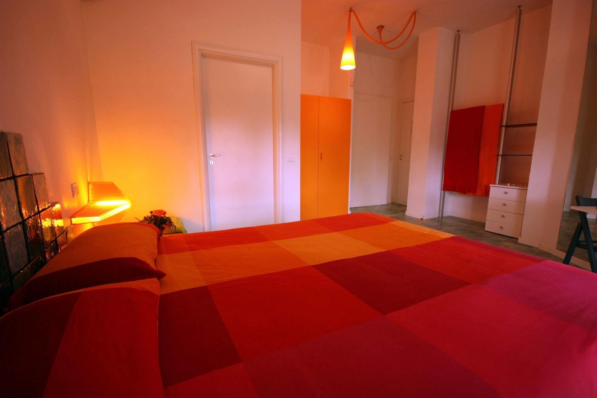 Suite House L'Isola Che Non C'E Fontane Bianche Kültér fotó